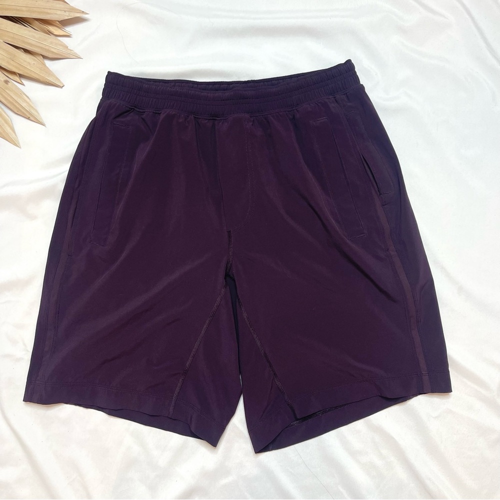 Lululemon Athletica Pace Breaker Black Cherry Purple Maroon 9” Gym Shorts Medium
